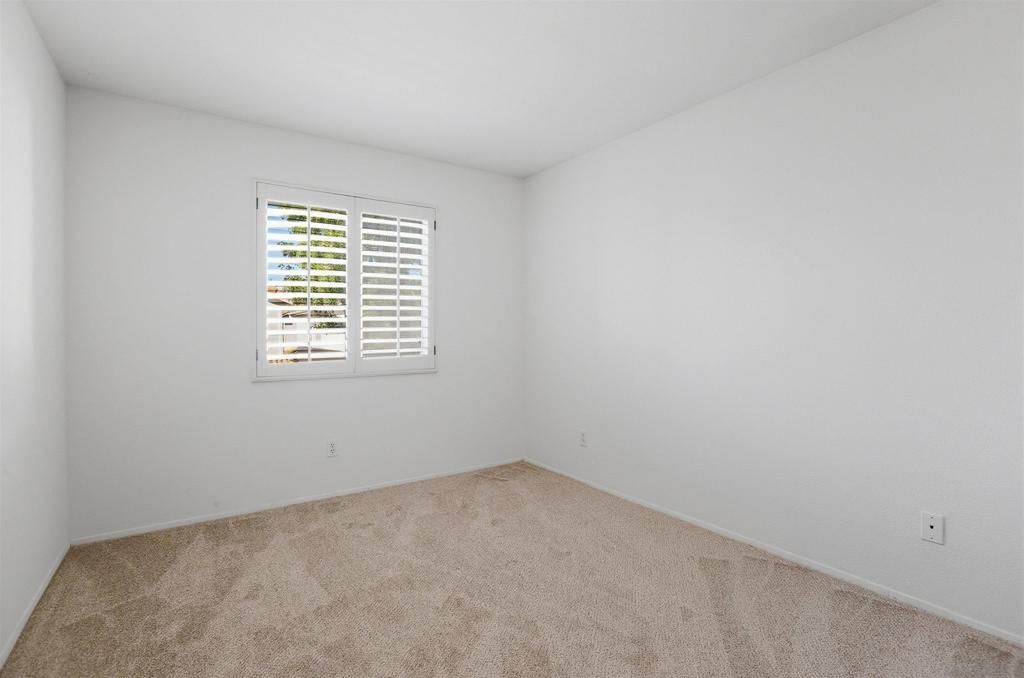 Image 25 of property listing at 8291 Gold Coast Dr 8, San Diego, CA 92126