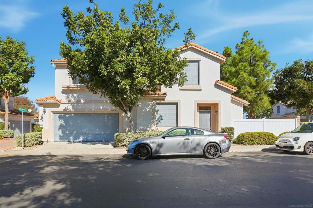 Image 3 of property listing at 8291 Gold Coast Dr 8, San Diego, CA 92126