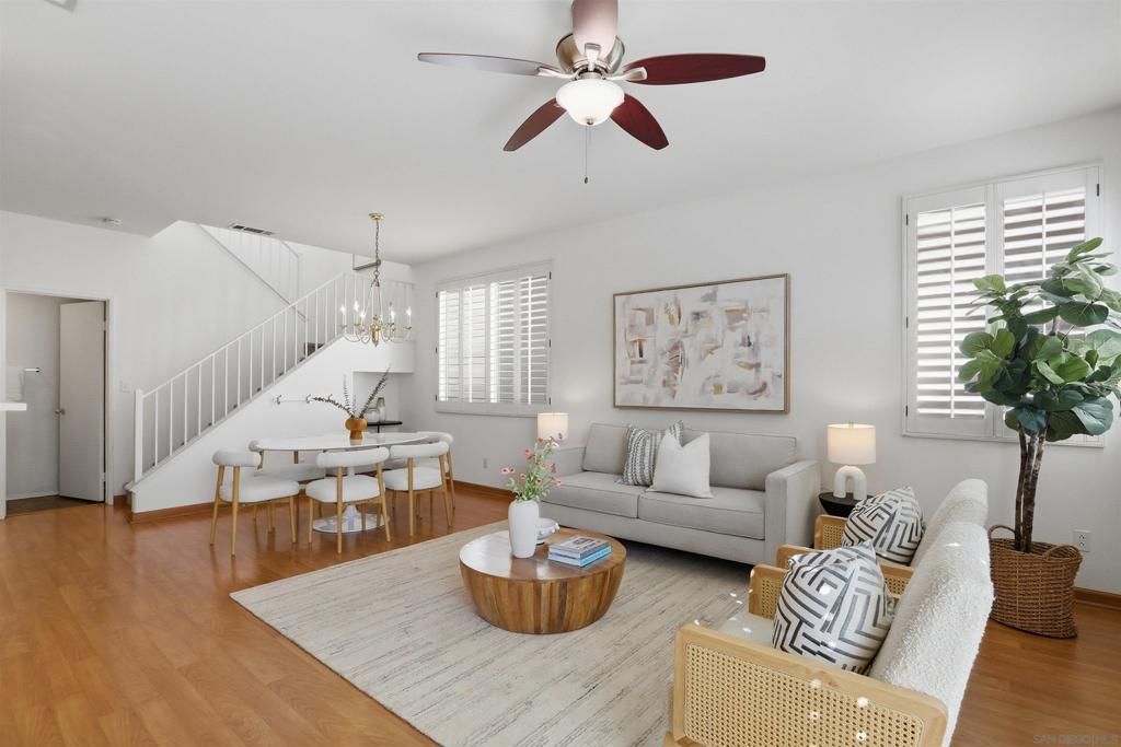 Image 6 of property listing at 8291 Gold Coast Dr 8, San Diego, CA 92126