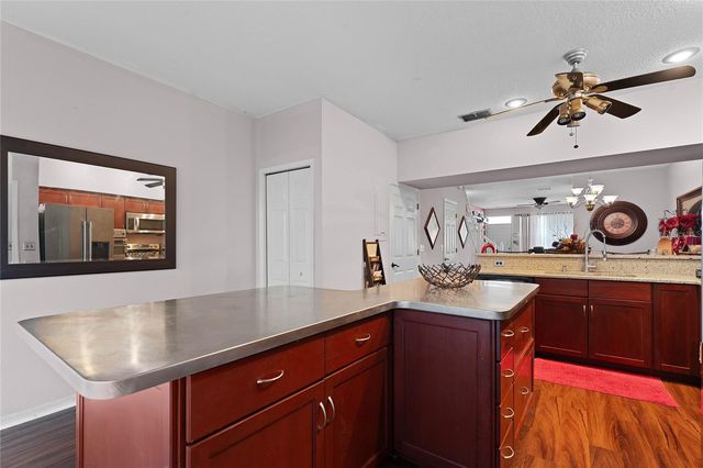 2804 COUNTRYSIDE BOULEVARD 3, Clearwater, FL 33761