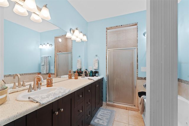 2804 COUNTRYSIDE BOULEVARD 3, Clearwater, FL 33761