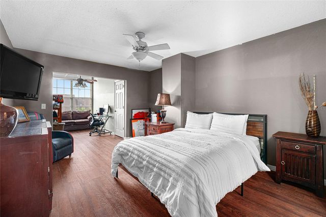 2804 COUNTRYSIDE BOULEVARD 3, Clearwater, FL 33761