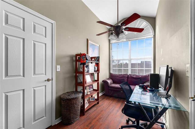 2804 COUNTRYSIDE BOULEVARD 3, Clearwater, FL 33761