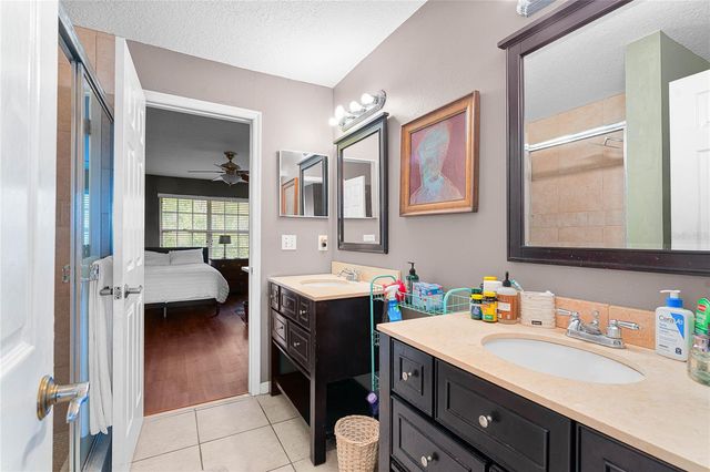 2804 COUNTRYSIDE BOULEVARD 3, Clearwater, FL 33761