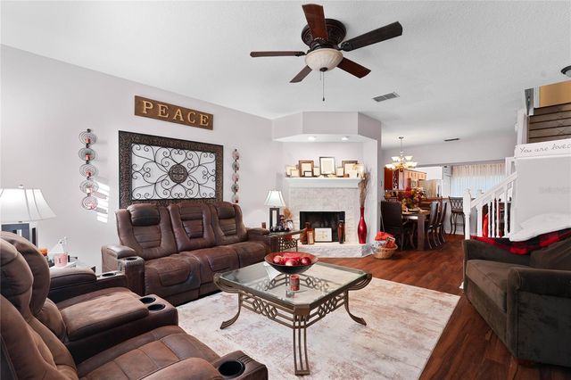 2804 COUNTRYSIDE BOULEVARD 3, Clearwater, FL 33761