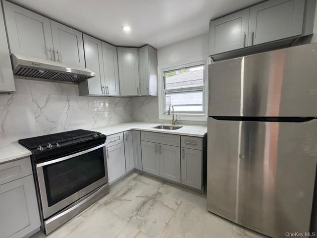 19 Gibson Boulevard, Valley Stream, NY 11581