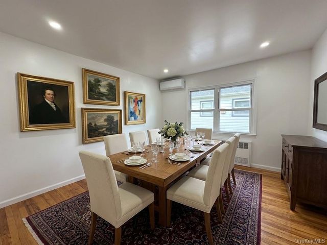 19 Gibson Boulevard, Valley Stream, NY 11581