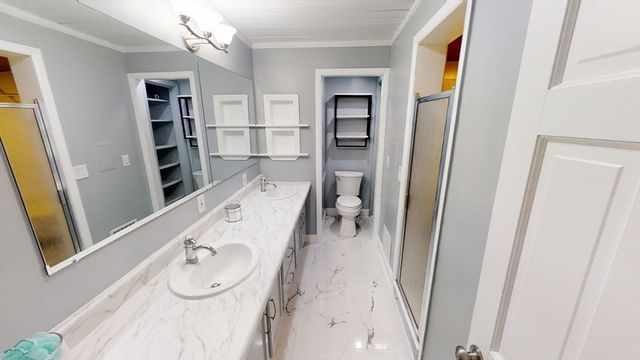 48 Pond St, Salem, NH 03079