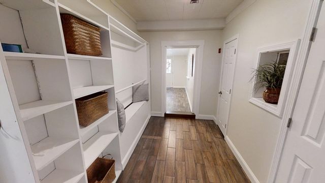 48 Pond St, Salem, NH 03079