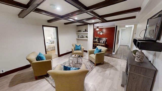 48 Pond St, Salem, NH 03079