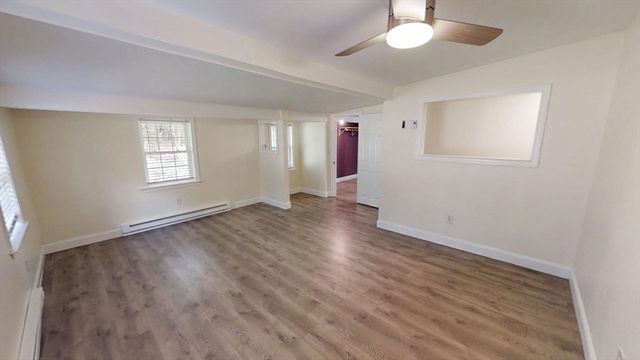 48 Pond St, Salem, NH 03079