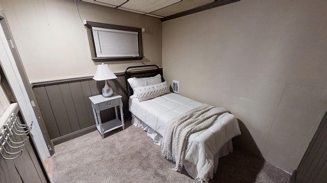 48 Pond St, Salem, NH 03079