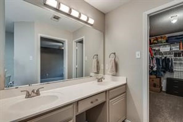 3005 Dove Valley Lane, Mansfield, TX 76063