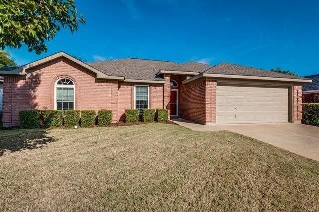 3005 Dove Valley Lane, Mansfield, TX 76063