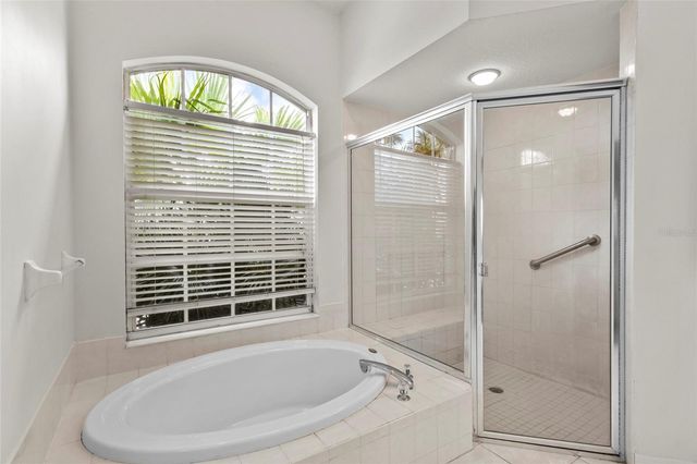 600 COCKATOO CIRCLE, Venice, FL 34285