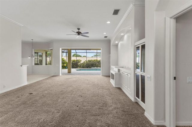 600 COCKATOO CIRCLE, Venice, FL 34285