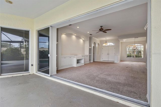 600 COCKATOO CIRCLE, Venice, FL 34285