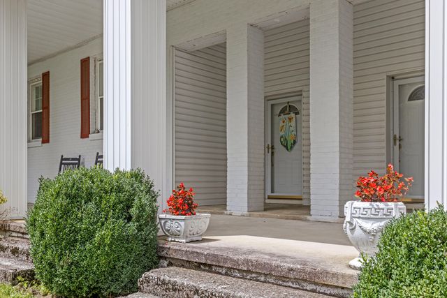 7055 Mooneyham Lonewood Road, Spencer, TN 38585