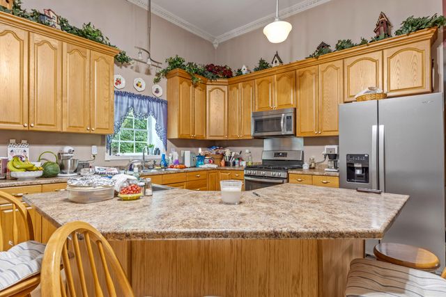 7055 Mooneyham Lonewood Road, Spencer, TN 38585