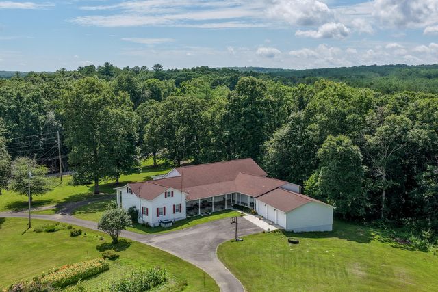 7055 Mooneyham Lonewood Road, Spencer, TN 38585