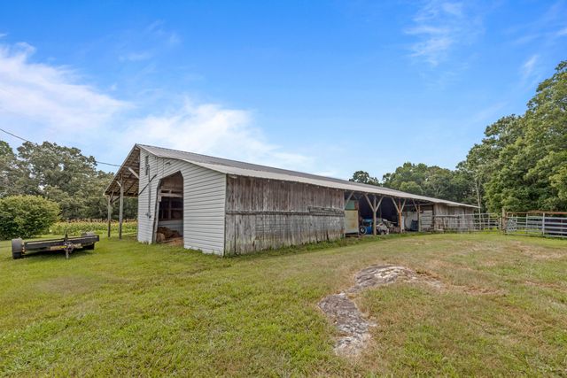 7055 Mooneyham Lonewood Road, Spencer, TN 38585