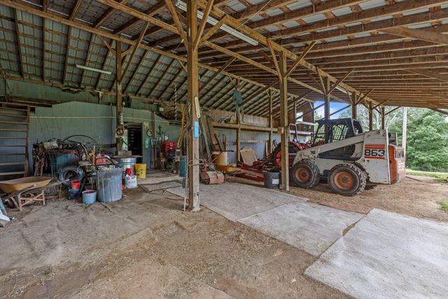 7055 Mooneyham Lonewood Road, Spencer, TN 38585