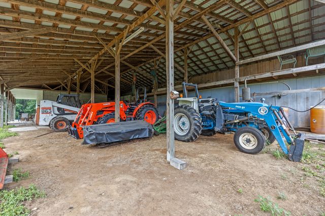 7055 Mooneyham Lonewood Road, Spencer, TN 38585
