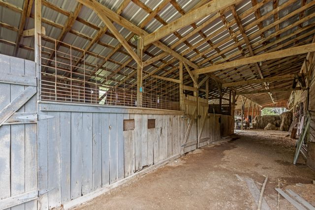 7055 Mooneyham Lonewood Road, Spencer, TN 38585