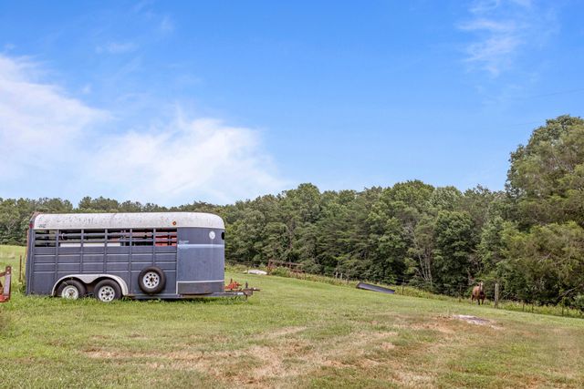 7055 Mooneyham Lonewood Road, Spencer, TN 38585