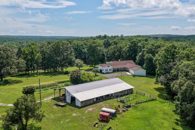 7055 Mooneyham Lonewood Road, Spencer, TN 38585