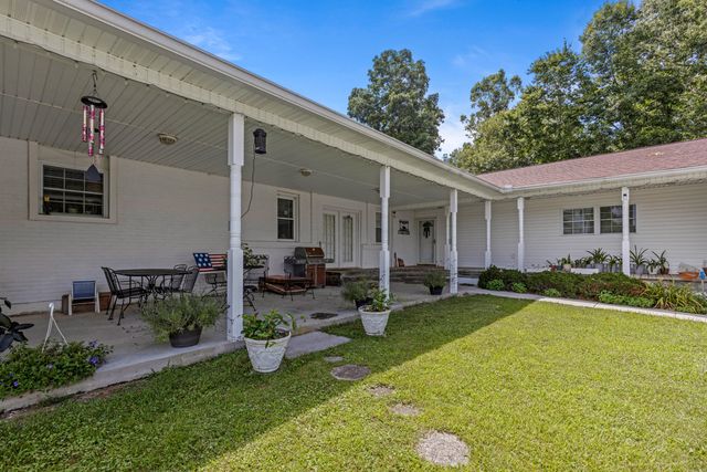 7055 Mooneyham Lonewood Road, Spencer, TN 38585