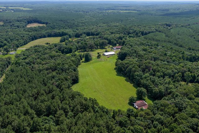 7055 Mooneyham Lonewood Road, Spencer, TN 38585