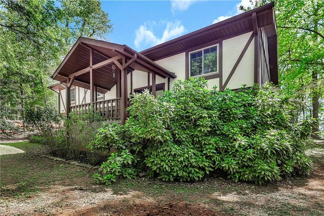 339 Dutch Fork Road, West Union, SC 29696