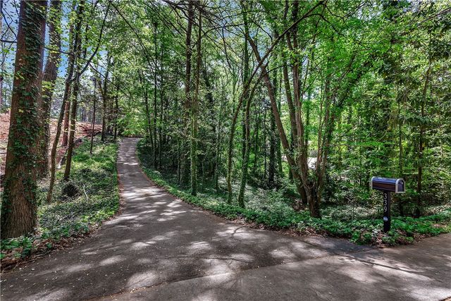 339 Dutch Fork Road, West Union, SC 29696