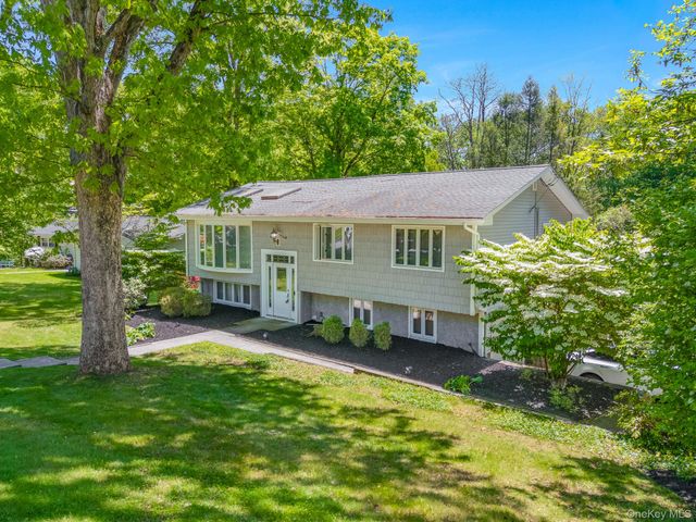 53 Tanager Road, Mahopac, NY 10541
