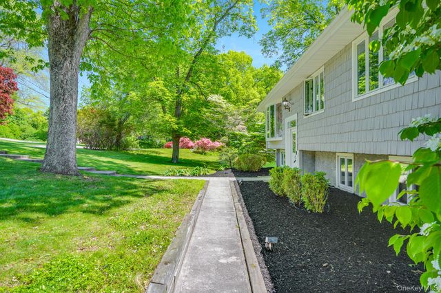 53 Tanager Road, Mahopac, NY 10541