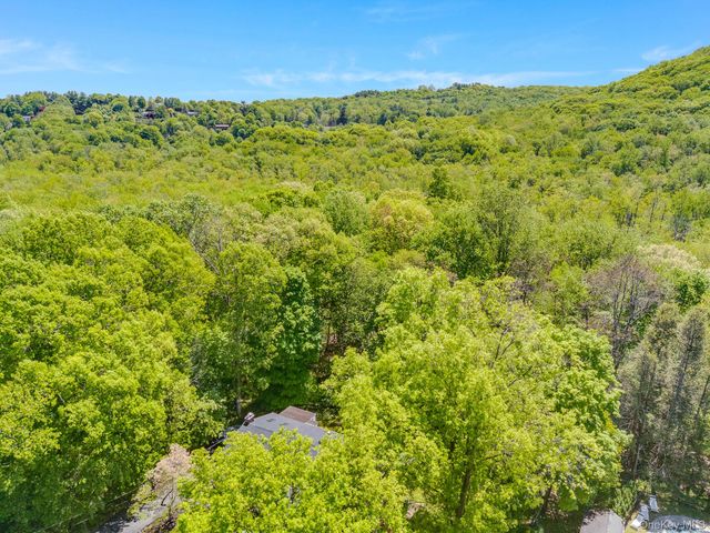 53 Tanager Road, Mahopac, NY 10541