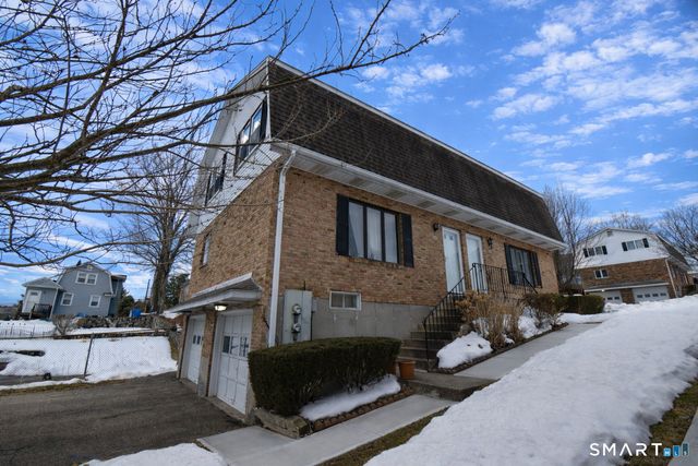 1385 Highland Avenue 13B, Waterbury, CT 06708