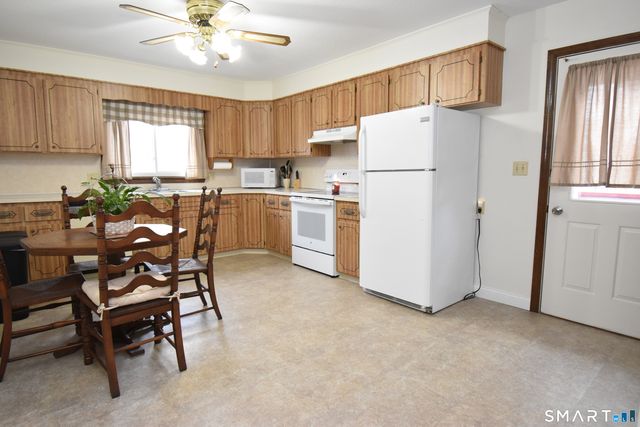 1385 Highland Avenue 13B, Waterbury, CT 06708