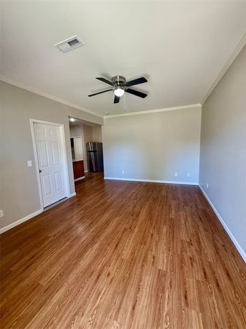 623 N 7Th Street, Rogers, AR 72756
