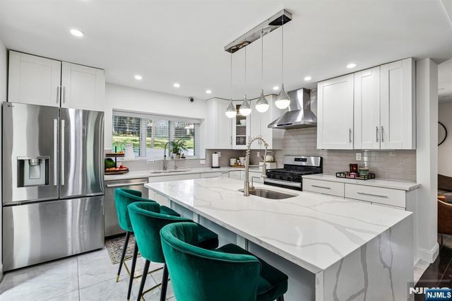 1310 Princeton Road, Teaneck, NJ 07666
