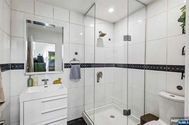 1310 Princeton Road, Teaneck, NJ 07666