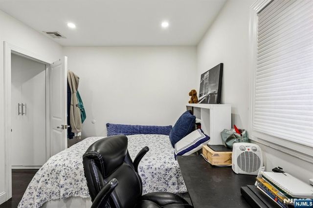 1310 Princeton Road, Teaneck, NJ 07666