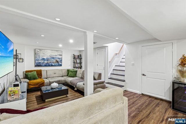 1310 Princeton Road, Teaneck, NJ 07666