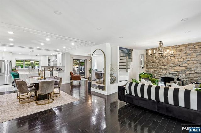 1310 Princeton Road, Teaneck, NJ 07666