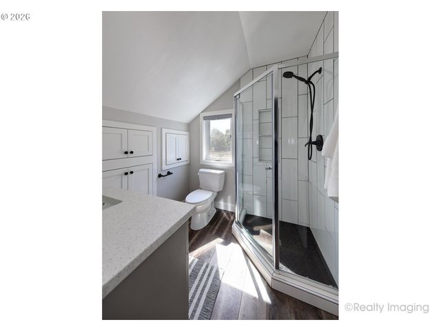 1415 N BALDWIN St, Portland, OR 97217