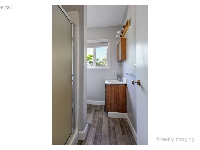 1415 N BALDWIN St, Portland, OR 97217
