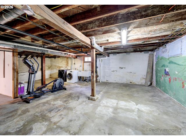 1415 N BALDWIN St, Portland, OR 97217