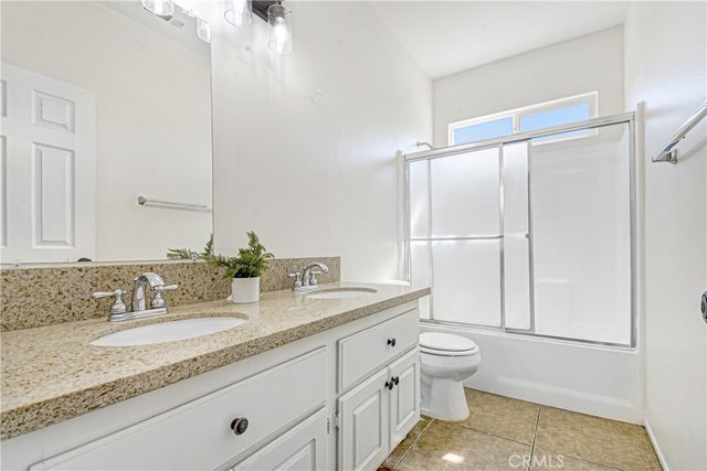 832 Melville, San Jacinto, CA 92583