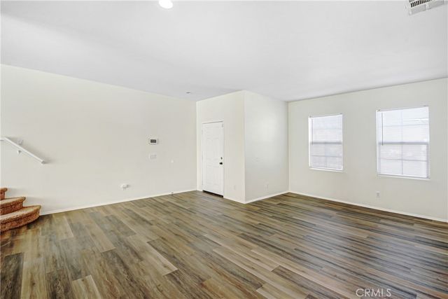 832 Melville, San Jacinto, CA 92583